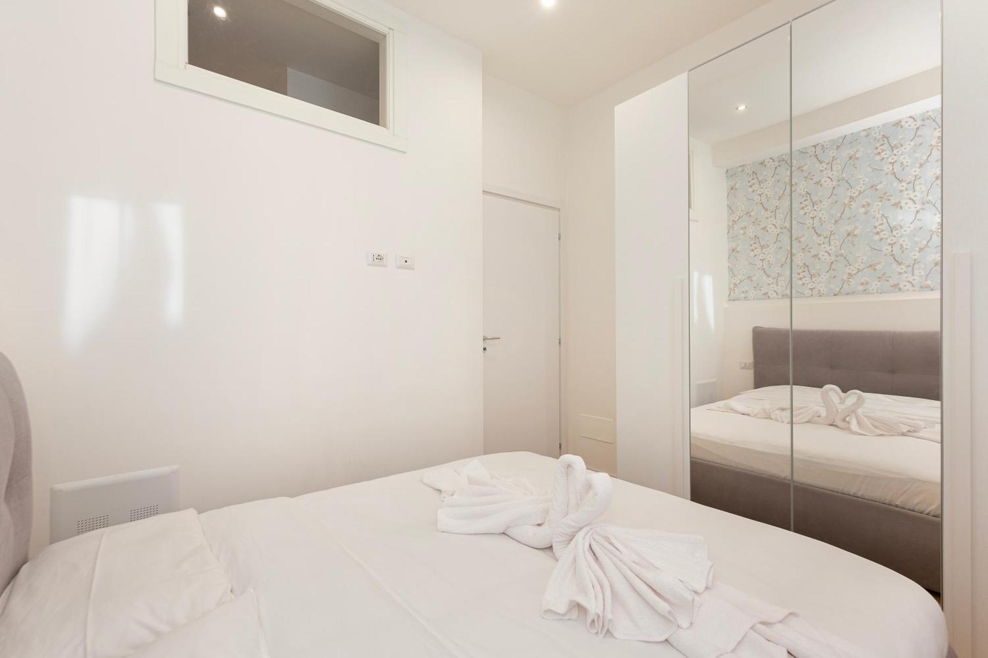 Ferienwohnung Graceful FlatWi-Fi & Peaceful! Mailand Exterior foto